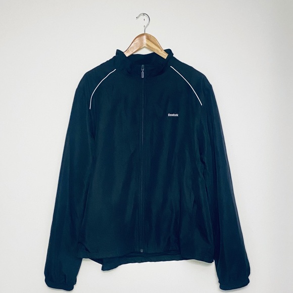 REEBOK | BLACK WINDBREAKER - Picture 1 of 4